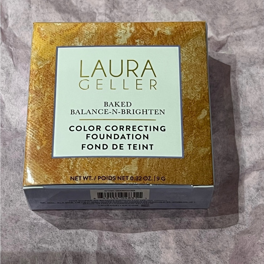 Laura Geller Baked Balance-N-Brighten Foundation Color : Light Brand New in Box